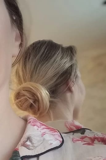 Customer photo review of Chignon Bun Human Hair Extension Natural Straight 7 Colors