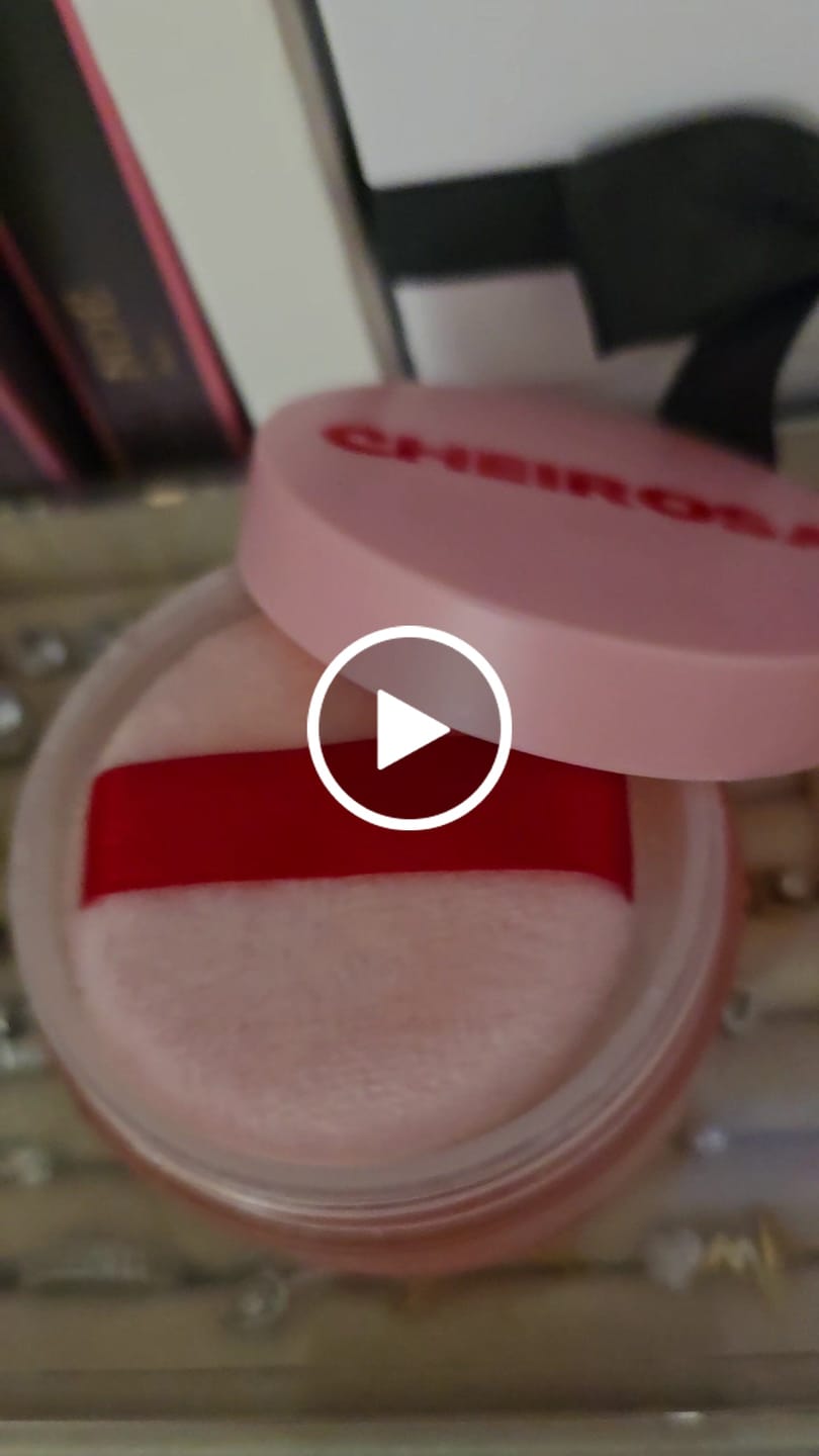Customer video review of Impératrice - Poussière parfumée 30g
