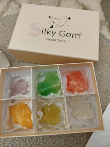Customer photo review of Silky Gem Crystal Candy | THE GEMMIES COLLECTION | Crystal Candy UK Halal