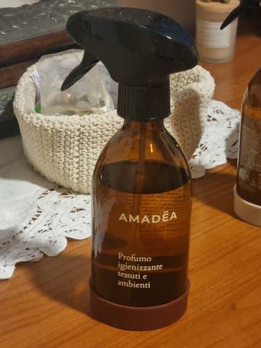 Customer photo review of Profumo "Baci di Talco" - Igienizzante tessuti e ambienti 300ml