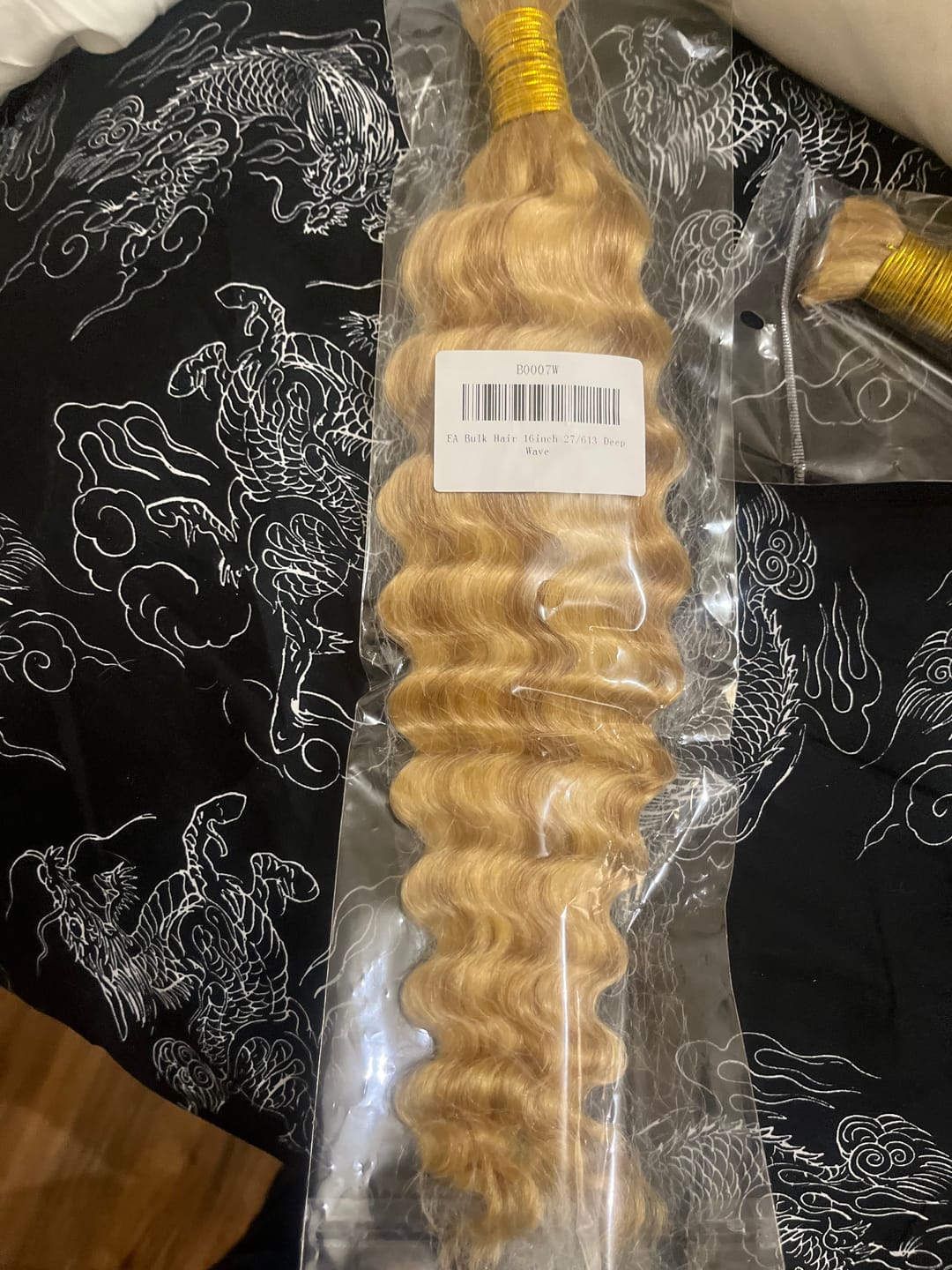 Customer photo review of #27/#613 Piano Color Deep Wave Bulk Hair Extensions for Braiding