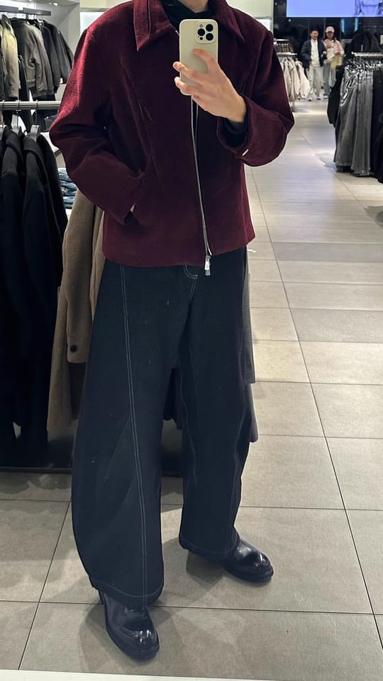 Customer photo review of Aelfric Eden Wrinkle Baggy Barrel Jeans