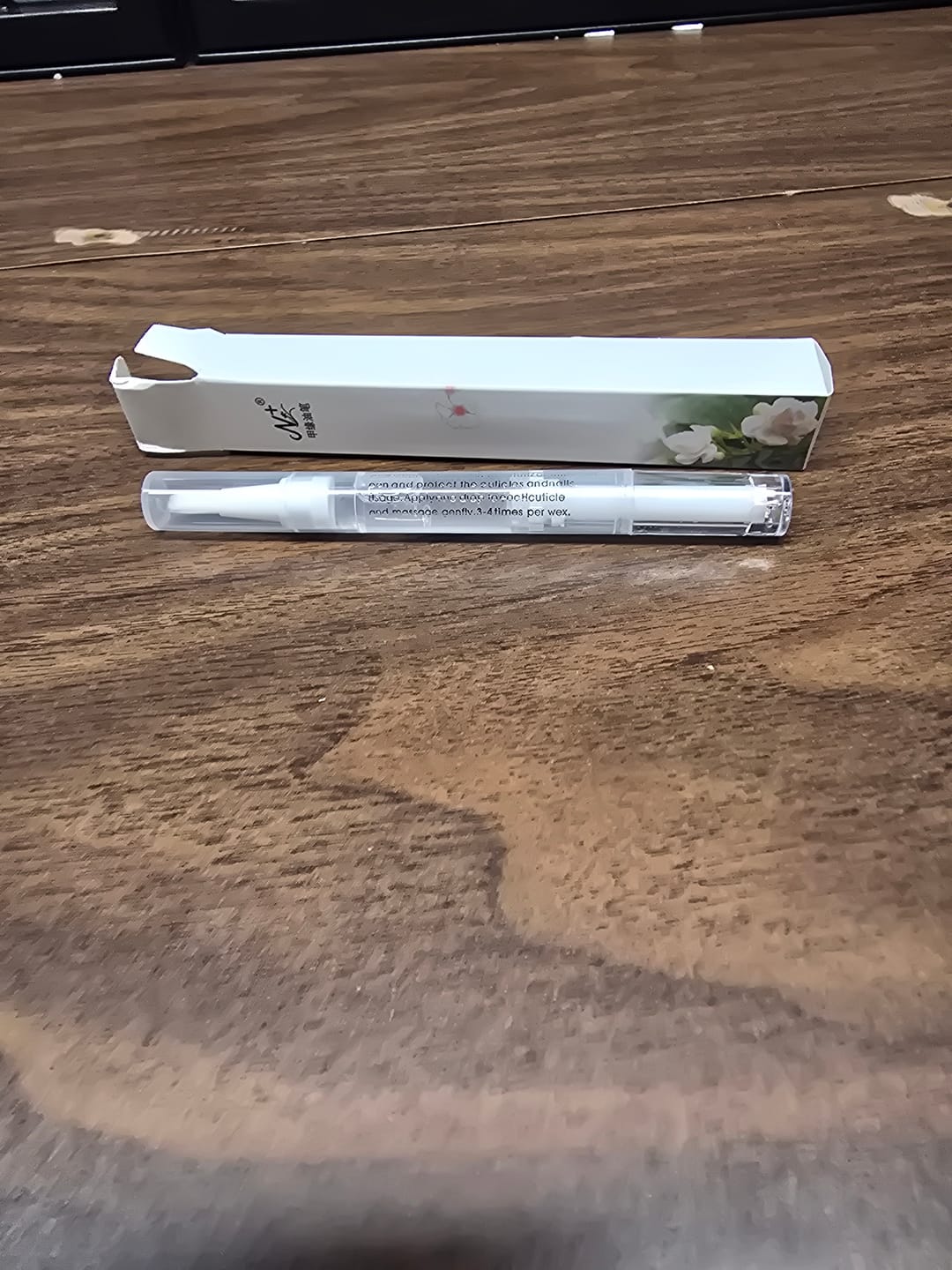 Customer photo review of Cuticles Oil Pen/ Remover Serum