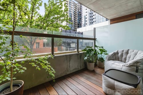 Felicity W. review of Butterfly Sofa - Outdoor/Interior image 1 out of 1