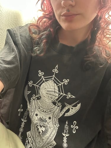 Customer photo review of Arxatrius Armor Oversized Tee