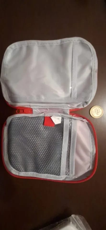 Customer photo review of Trousse Médicaments Voyage