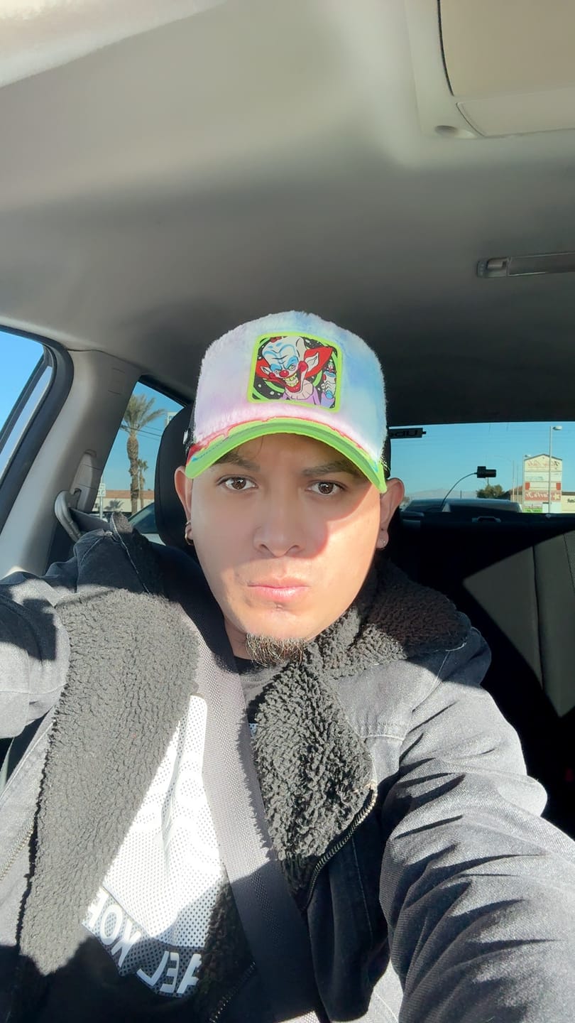 Customer photo review of OVERLORD X Killer Klowns: Slim Trucker Cap