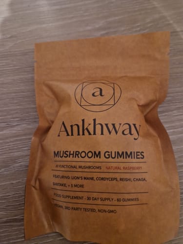 Customer photo review of 2-Month Mushroom Gummies