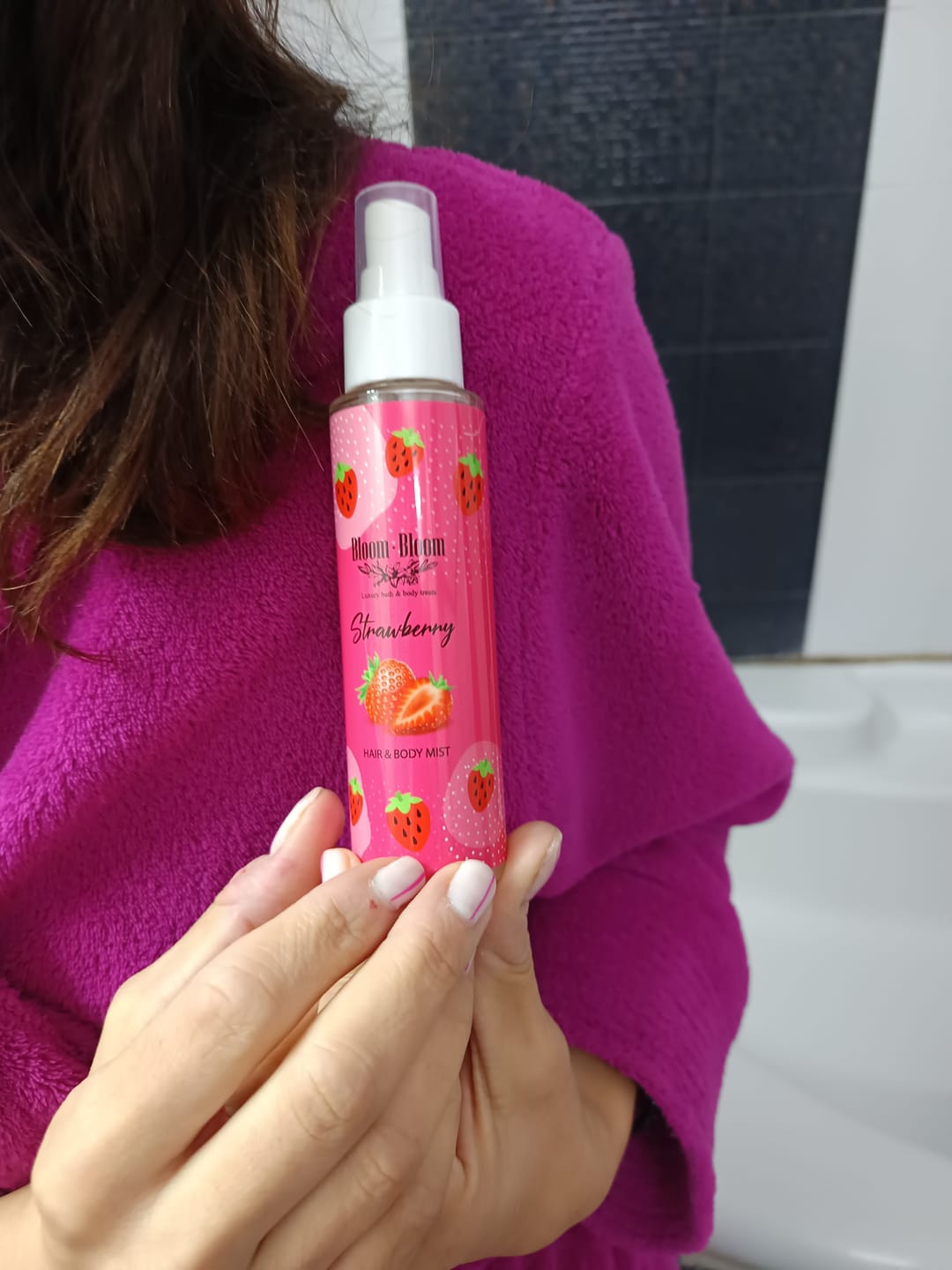 Customer photo review of Hair & Body Mist Strawberry