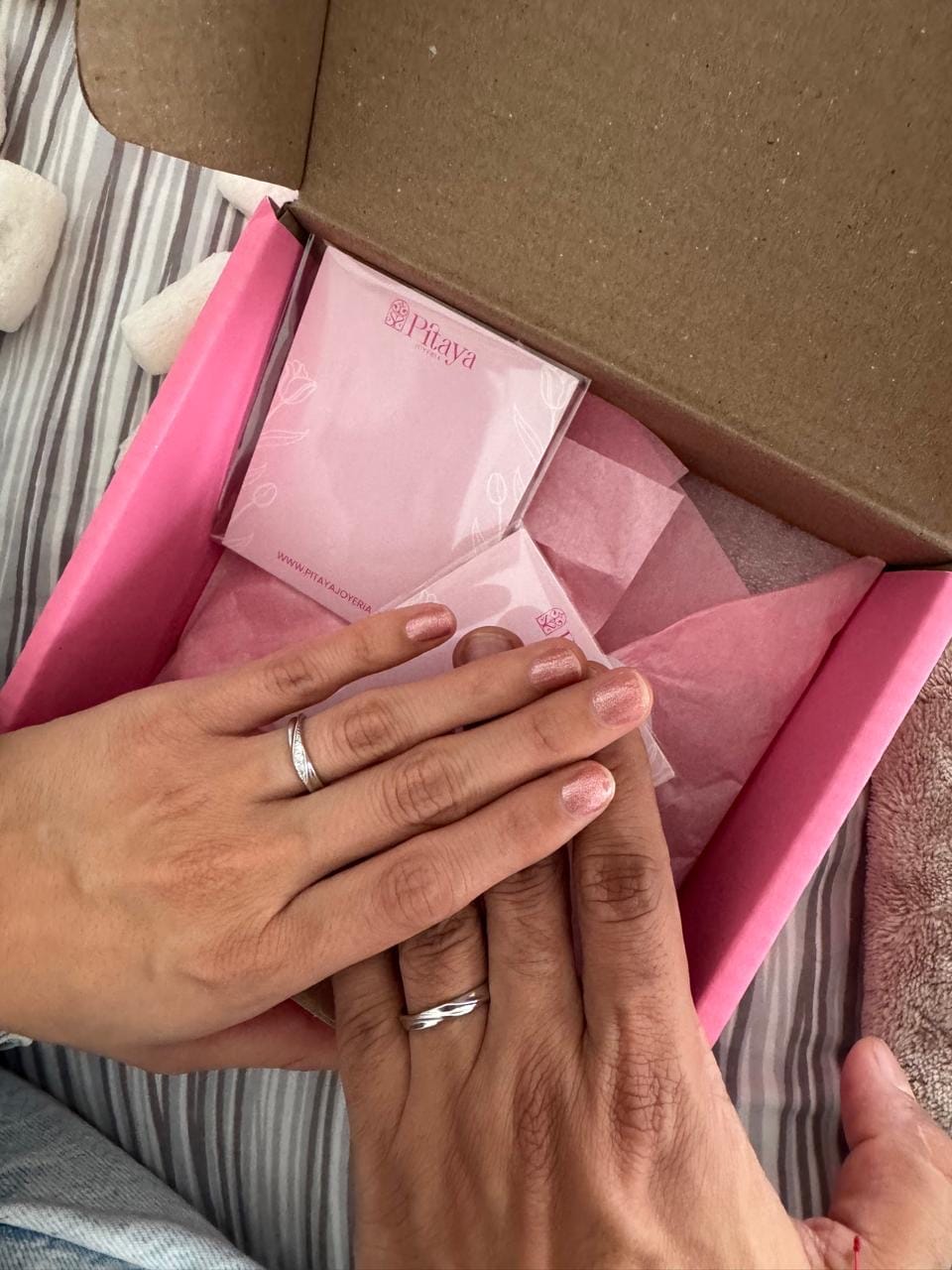 Customer photo review of Anillo Ajustable Pareja Classic Plata 925