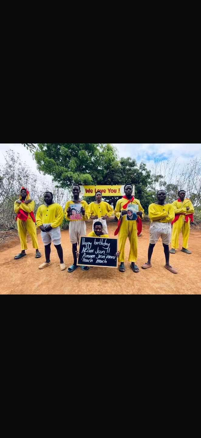 Customer photo review of Greeting Video from Africa