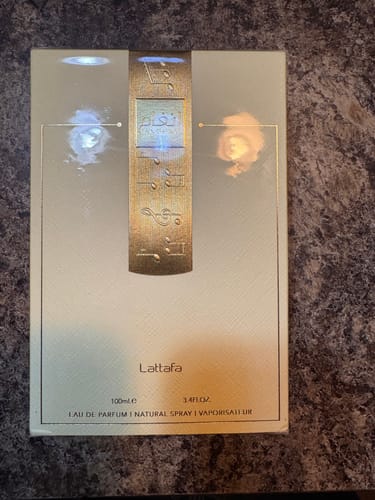 Customer photo review of Lattafa Angham Eau de Parfum Spray Unisex 3.4 oz