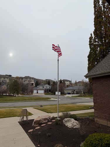 Customer photo review of 4' x 6' American Flag