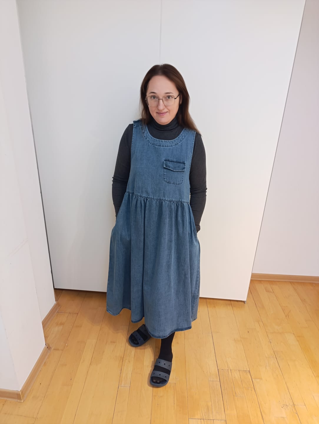 Customer photo review of Plus Size Denim Pleated Long Sleeveless Pinafore Dress