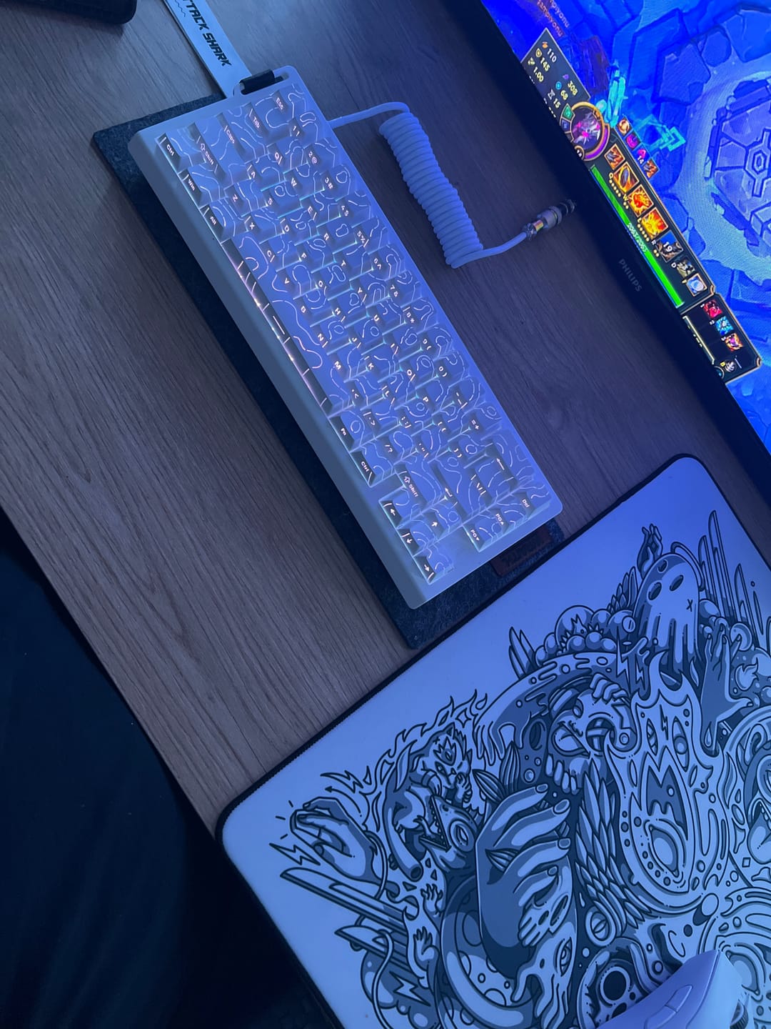 Customer photo review of Wraith Klavye Matı