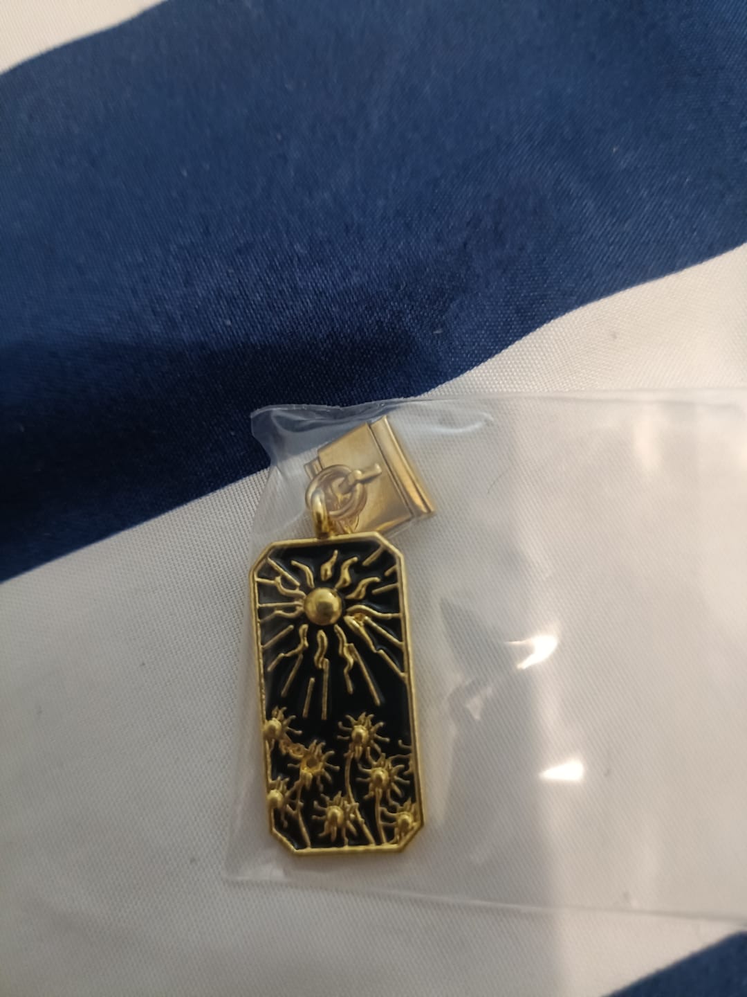 Customer photo review of Charm carta tarot