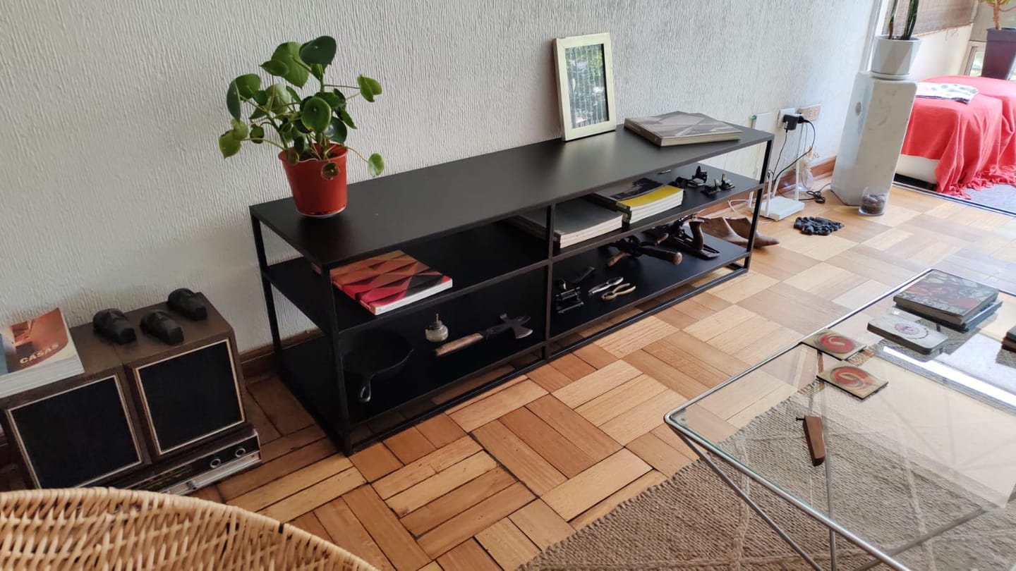 Customer photo review of Rack TV 160 METAL BLACK