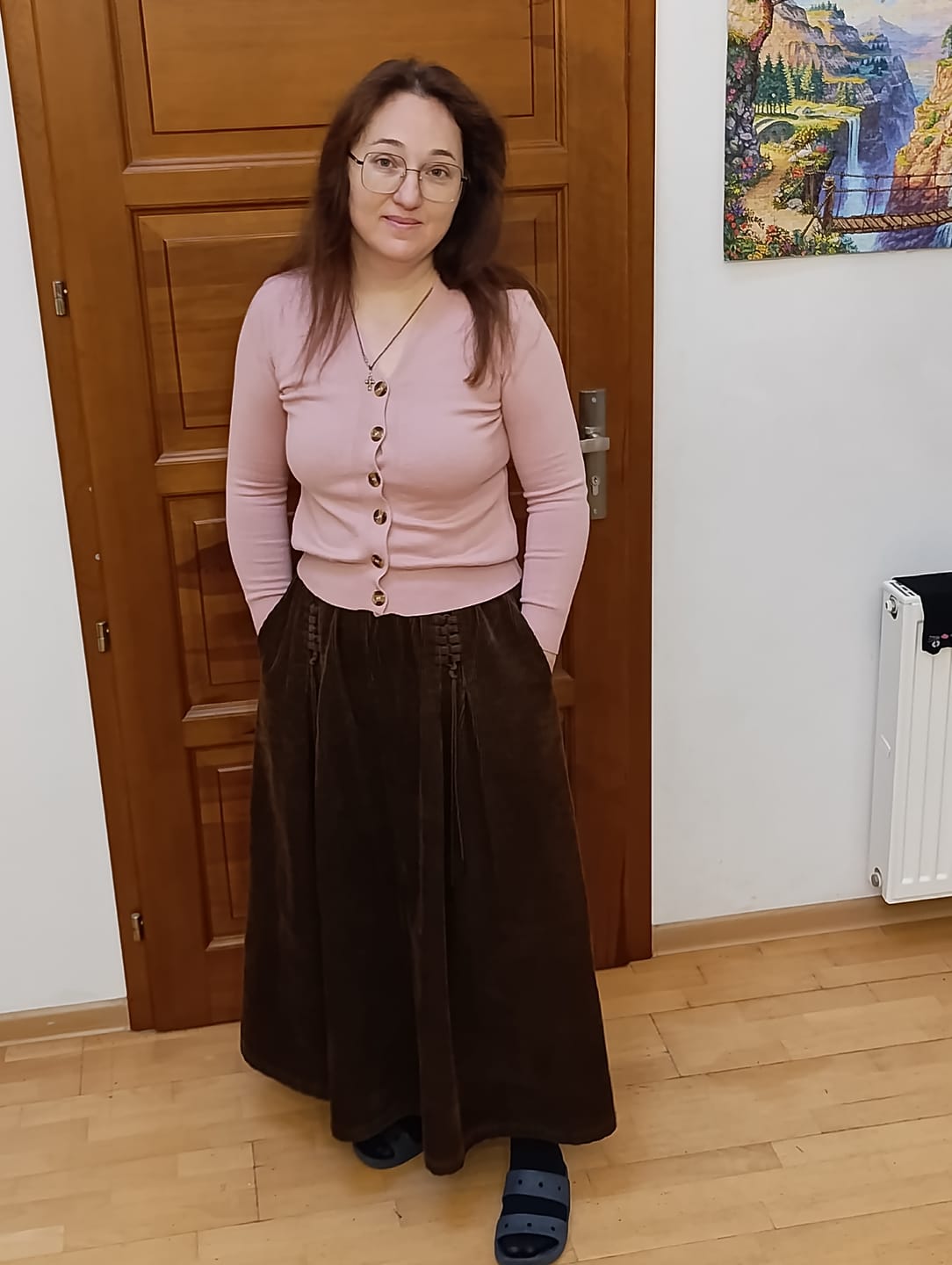 Customer photo review of Women Autumn Retro Strap Corduroy A-Shape Skirt