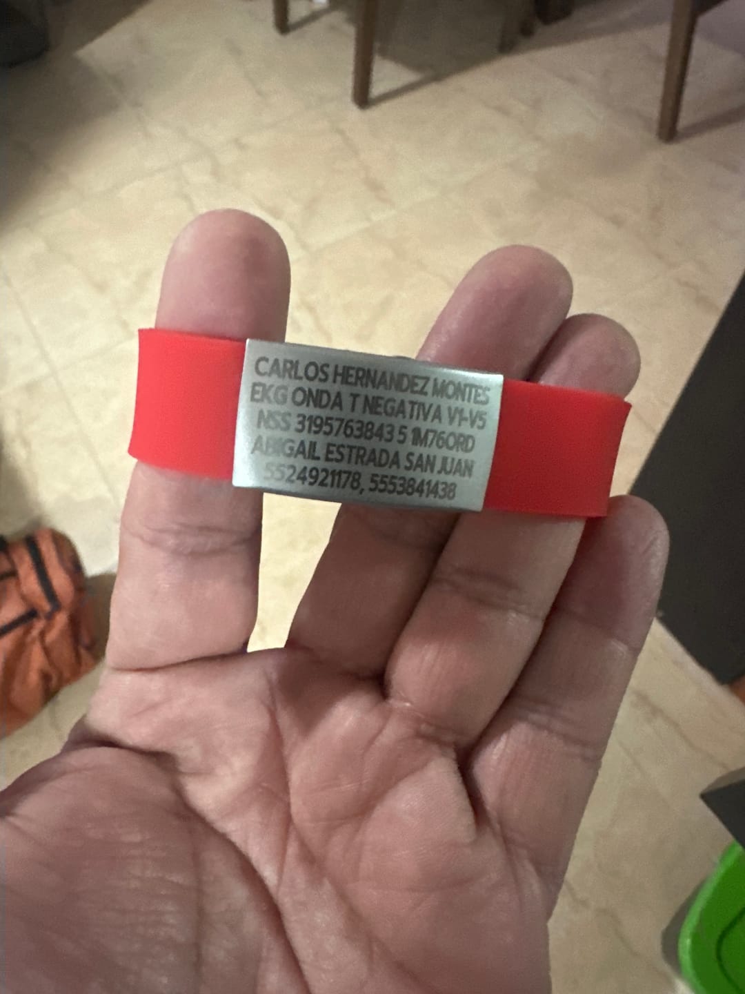 Customer photo review of AXO ID - Brazalete de Emergencia