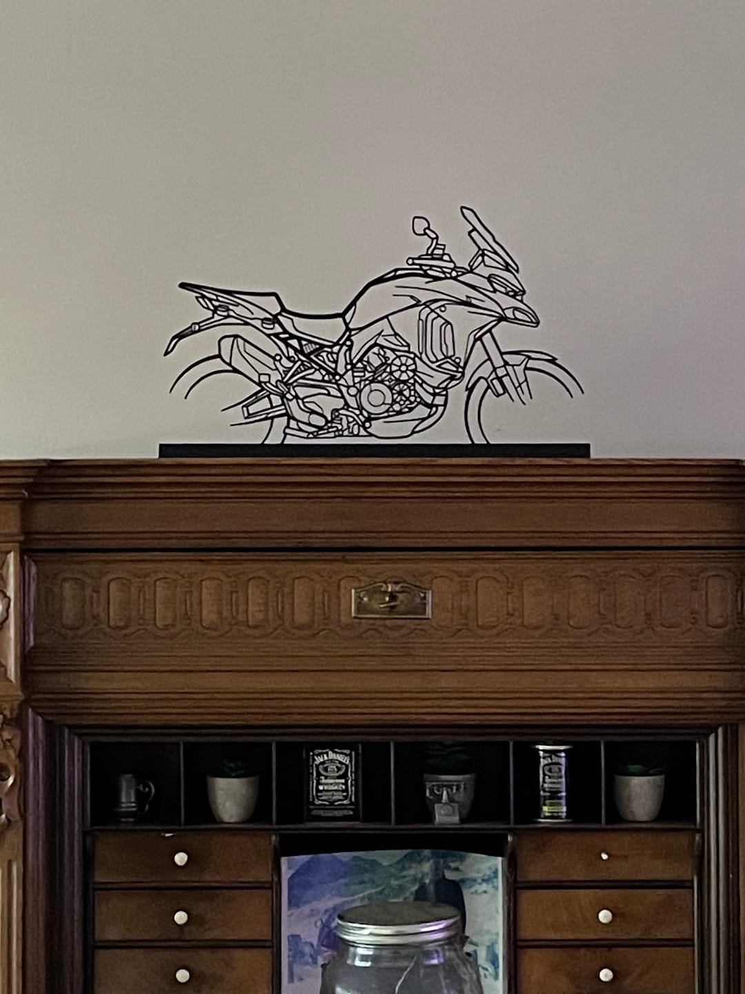 Customer photo review of Multistrada V4S Silhouette Metal Art Stand