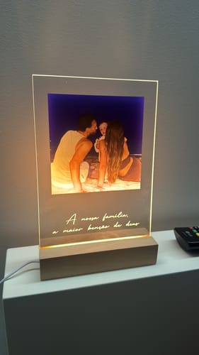 Customer photo review of Lâmpada Frase & Fotografia Personalizável