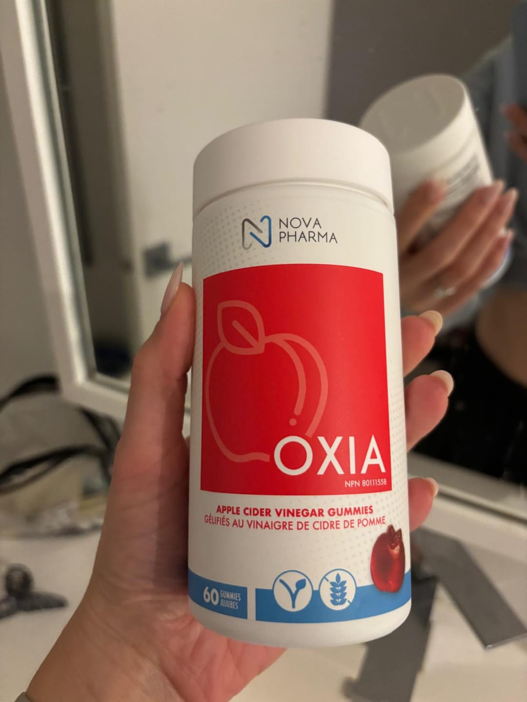 Customer photo review of Nova Pharma - Oxia - Jujubes au Vinaigre de Cidre de Pomme - 60 Gummies