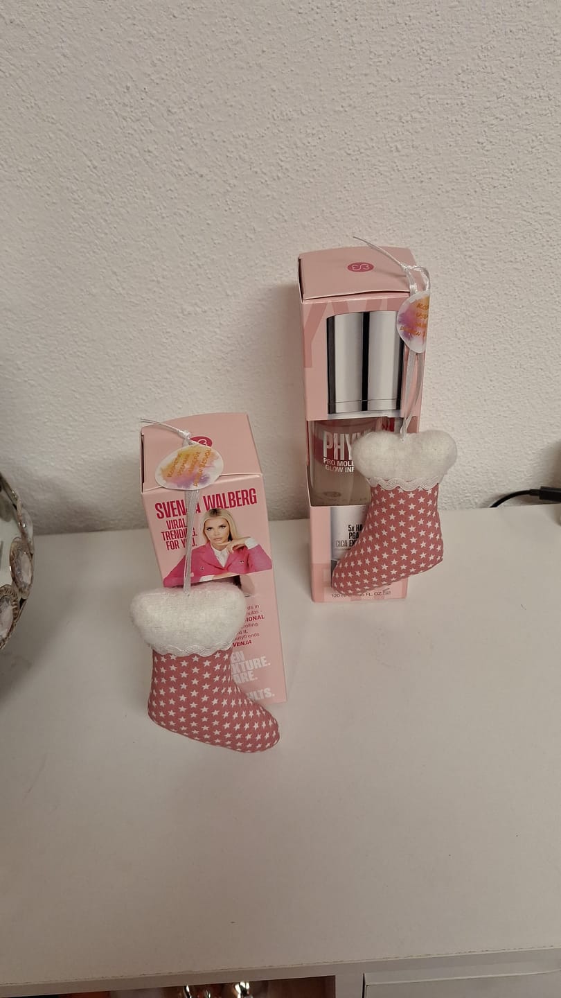 Customer photo review of Pink Suprême Cream
