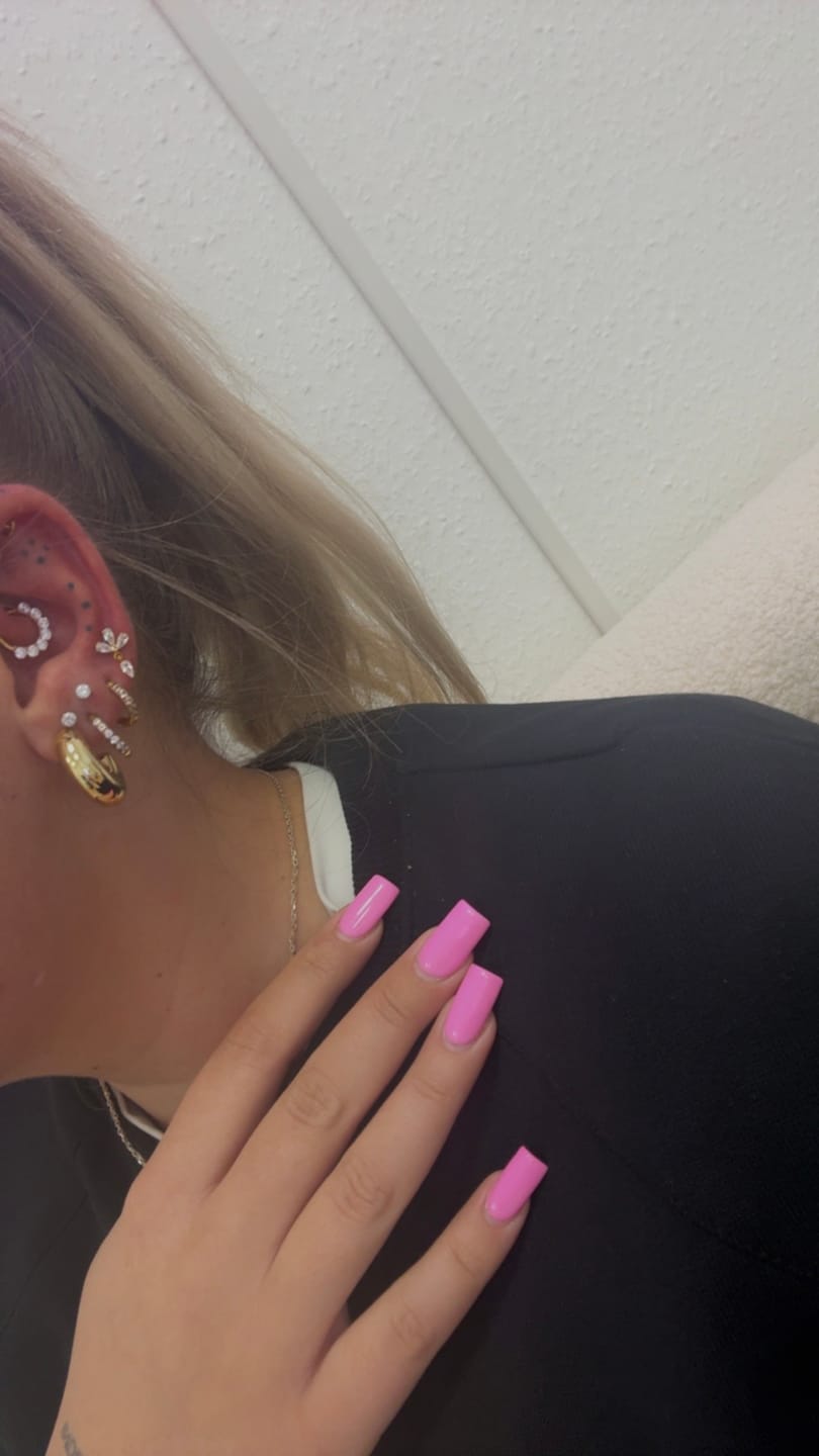 Customer photo review of Ornella Clicker Piercing | Titan