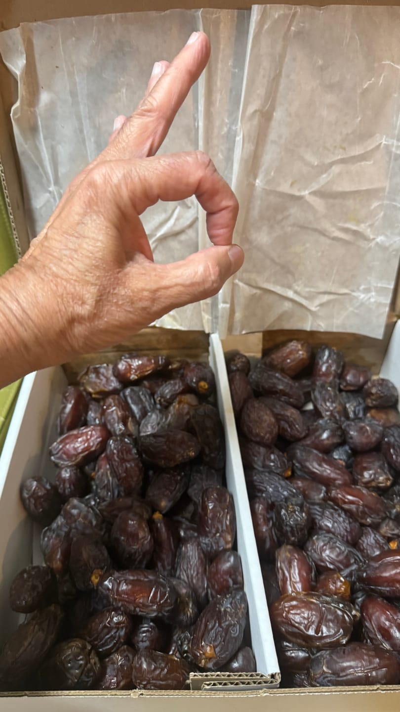 Customer photo review of Organic Jumbo Medjool Dates Box