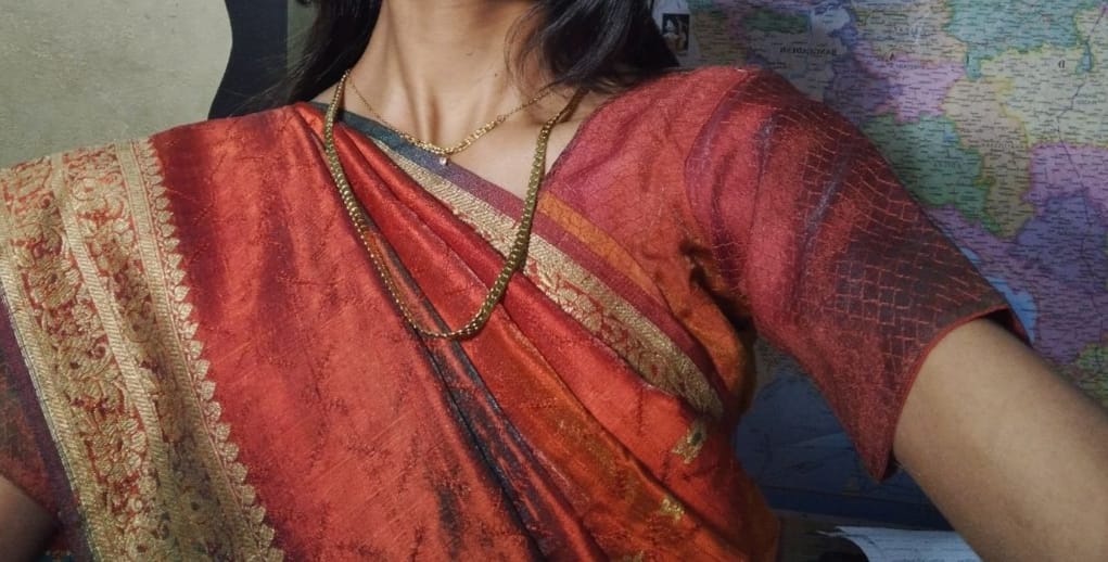 Customer photo review of Vintage Vibe Gold Necklace