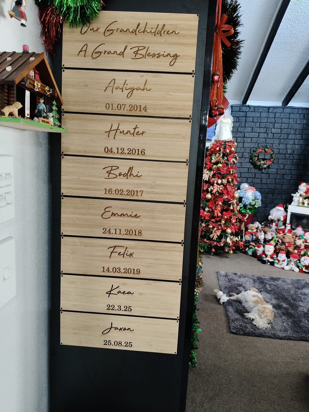 Customer photo review of Hanging Grandchildren Bamboo Sign