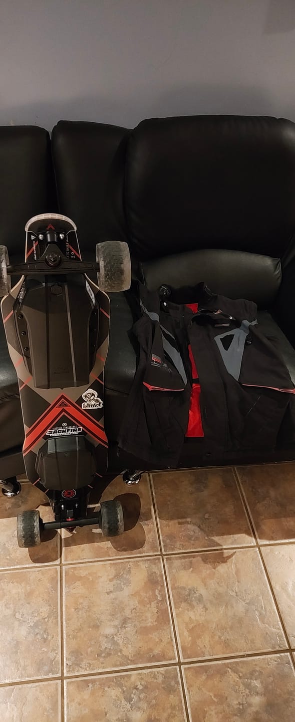 Customer photo review of Backfire G5 Electric Skateboard with R5s Remote