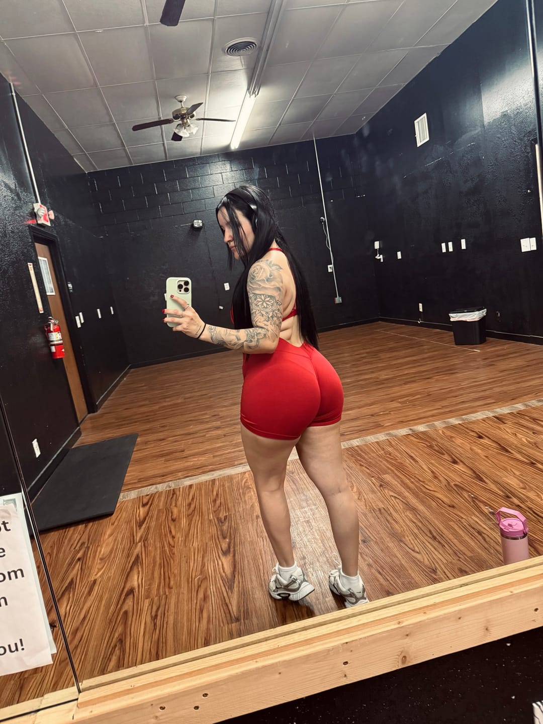 Customer photo review of W165 Lift Seamless Shorts