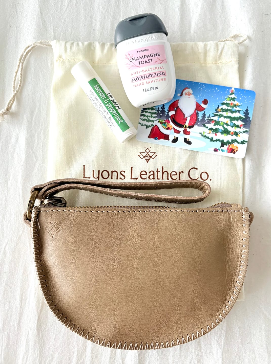 Customer photo review of Seashell Baby Bee