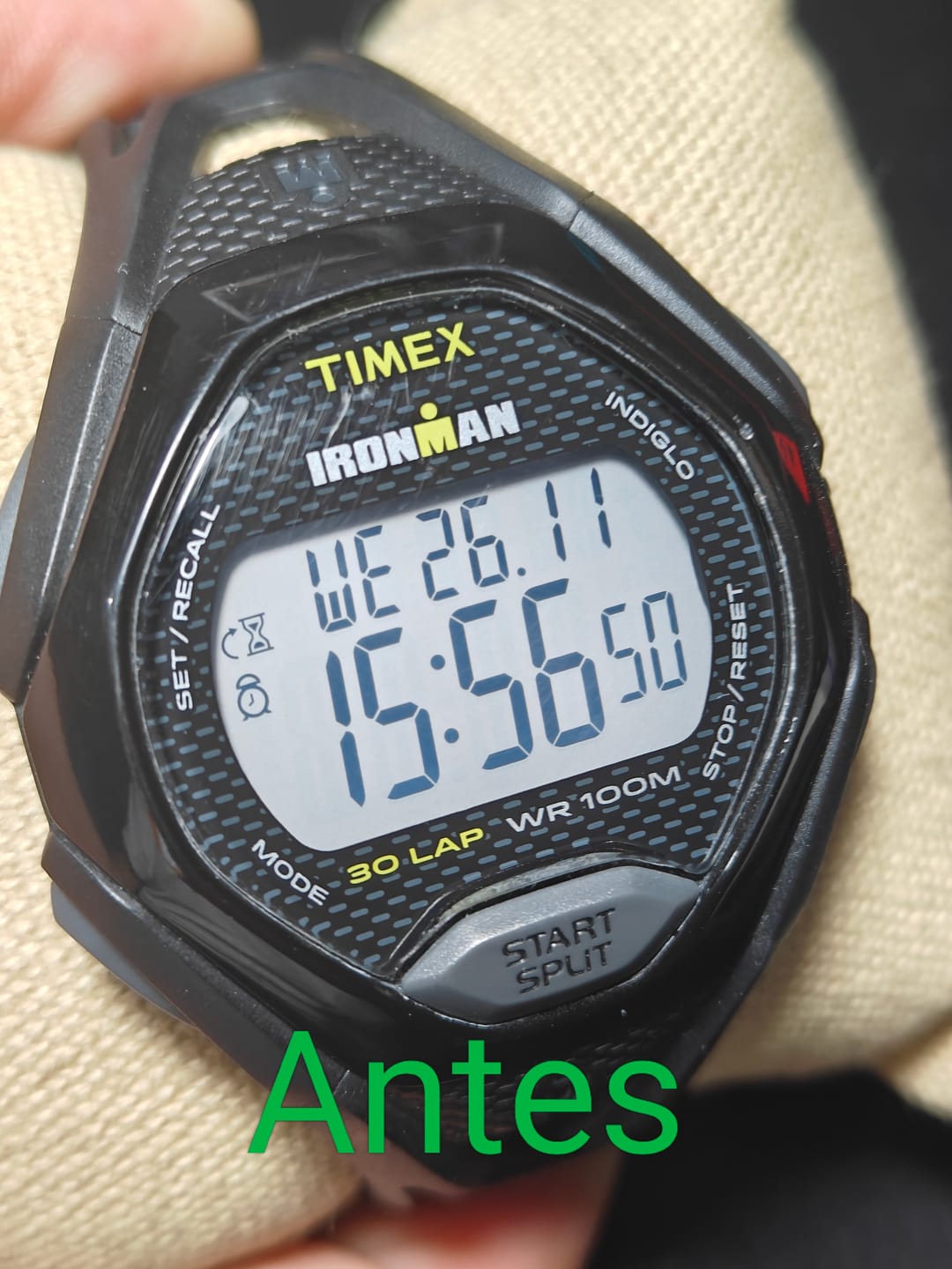Customer photo review of Polywatch Polish Plastic - ¡Limpia rayas en cristal acrílico!