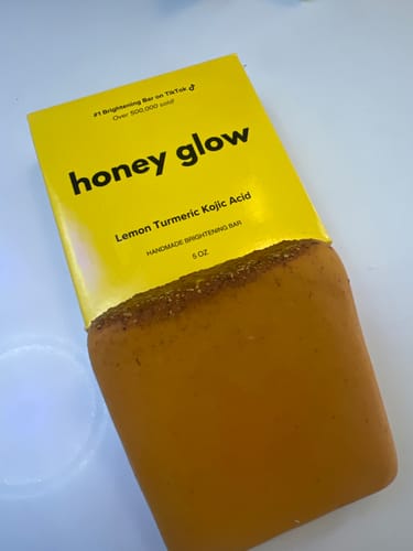 Customer photo review of Glow Bar 10-Month Supply (Classic & Scents)