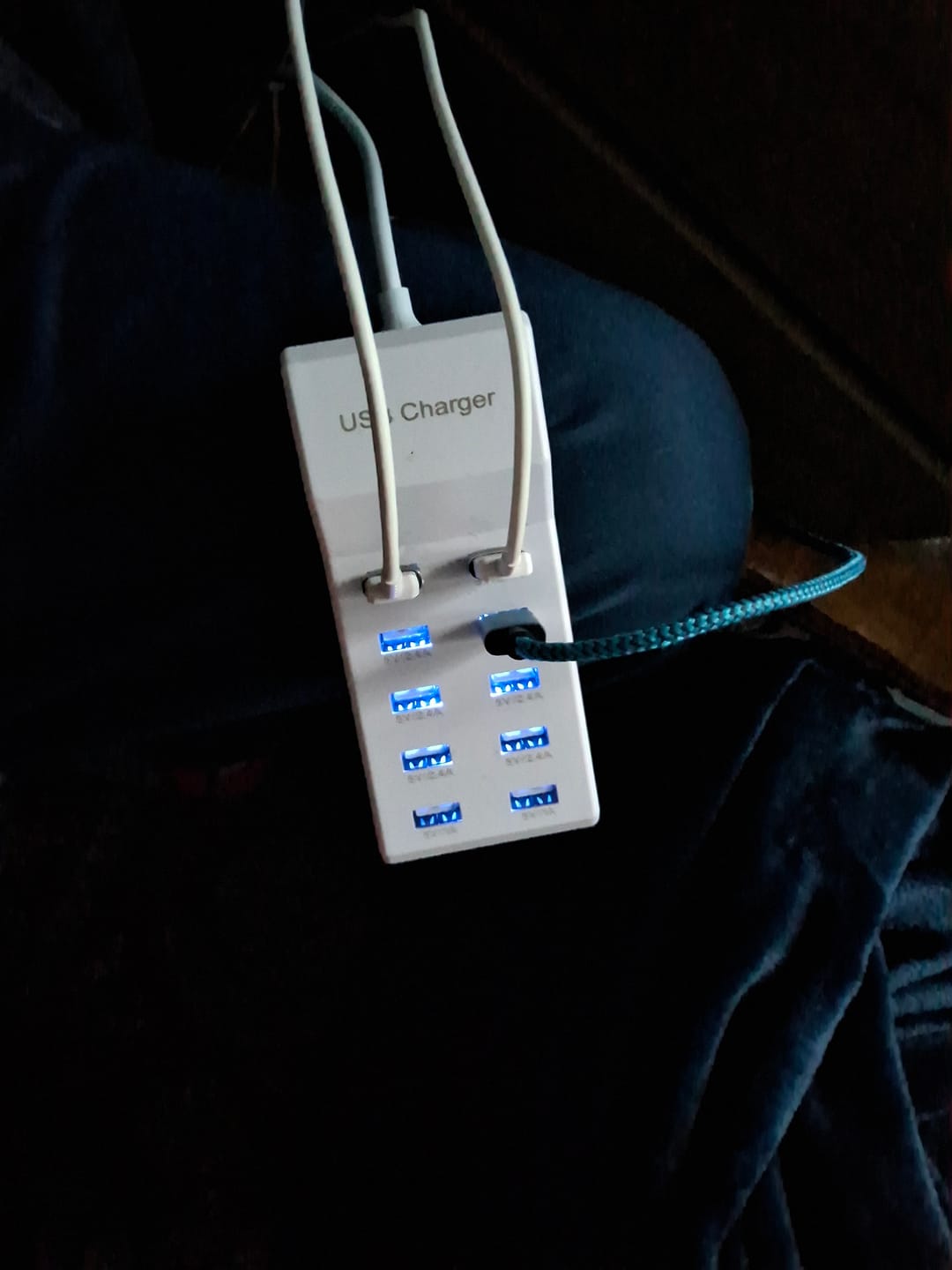 Customer photo review of MultiCharge 10 Port | 5V USB Dock