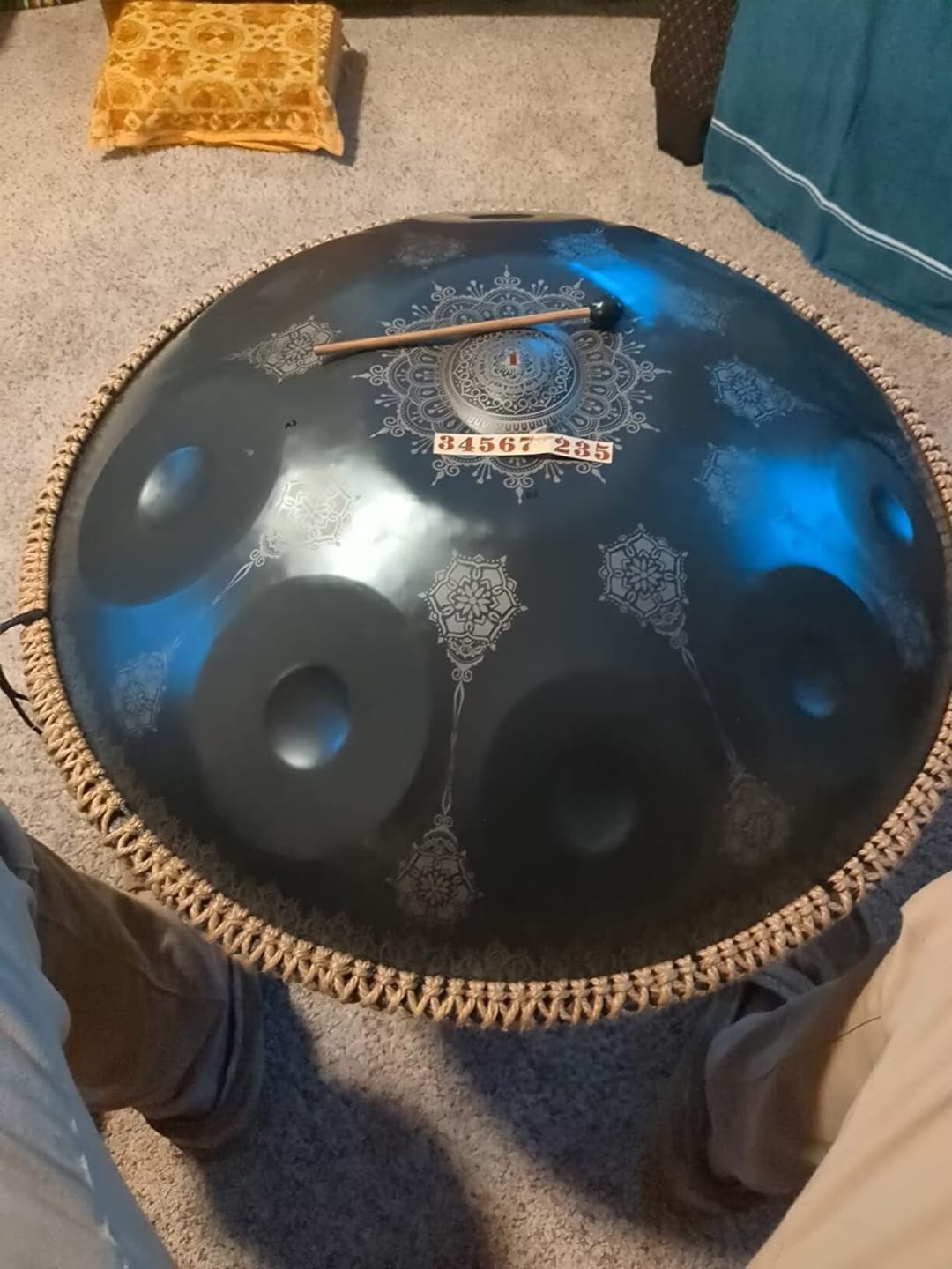 Customer photo review of Cosmos Handpan - Midnight Mandarins 10 Notes in D Minor - Tambourine Gift Set