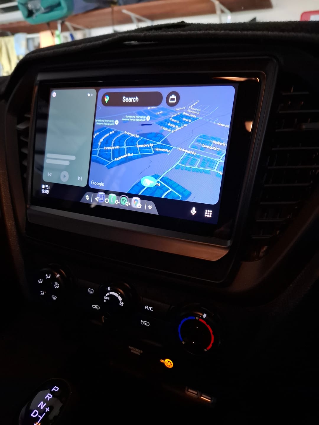 Additional customer media