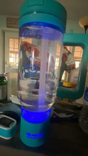 Customer photo review of HydroStanley 32oz  – Premium Hydrogen Water Bottle