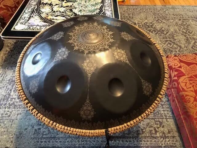 Customer photo review of Cosmos Handpan - Midnight Mandarins 10 Notes in D Minor - Tambourine Gift Set