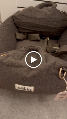 Customer video review of Chocolate | The Cosy Car Seat