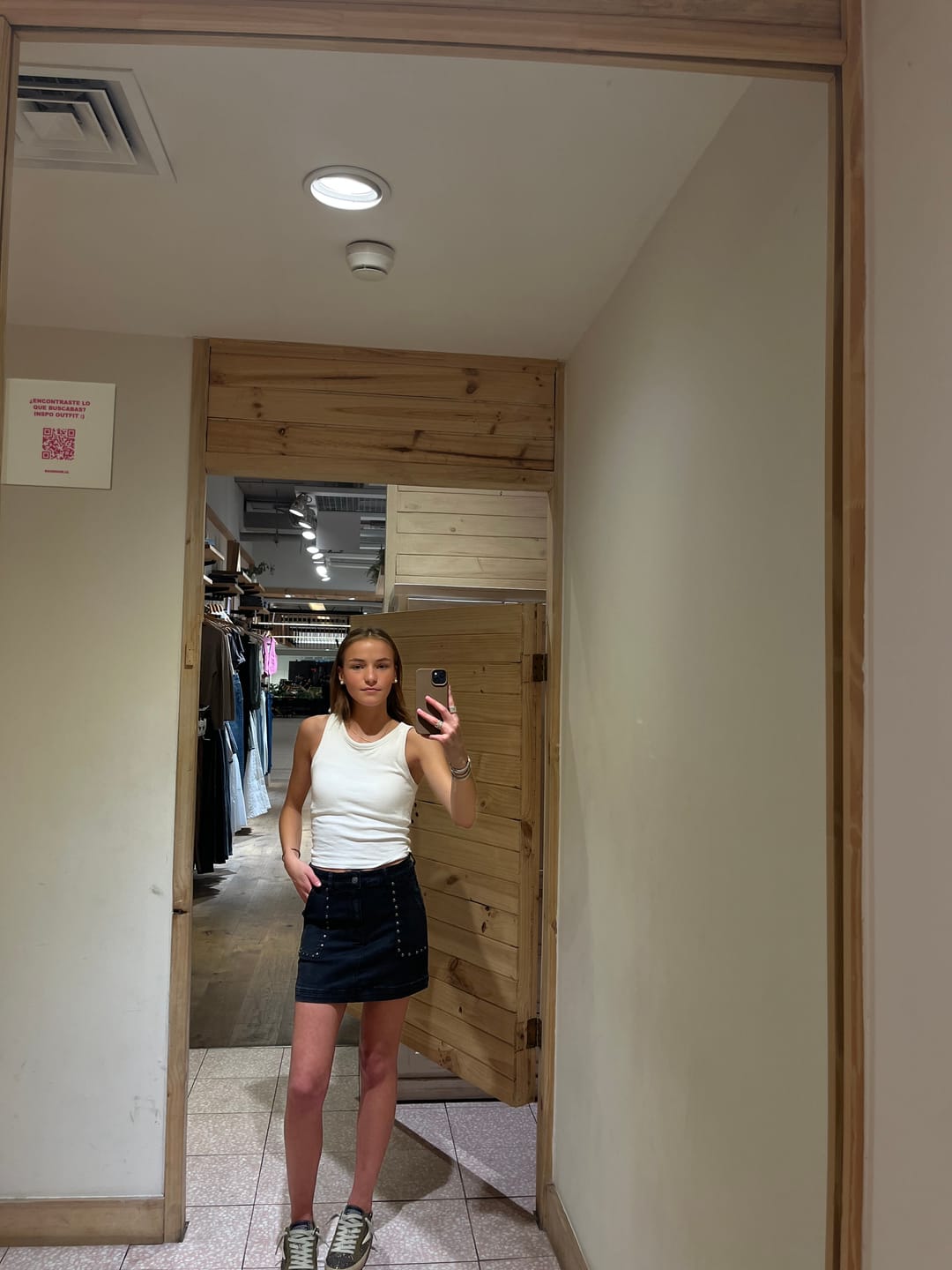 Customer photo review of Falda Tachas Black
