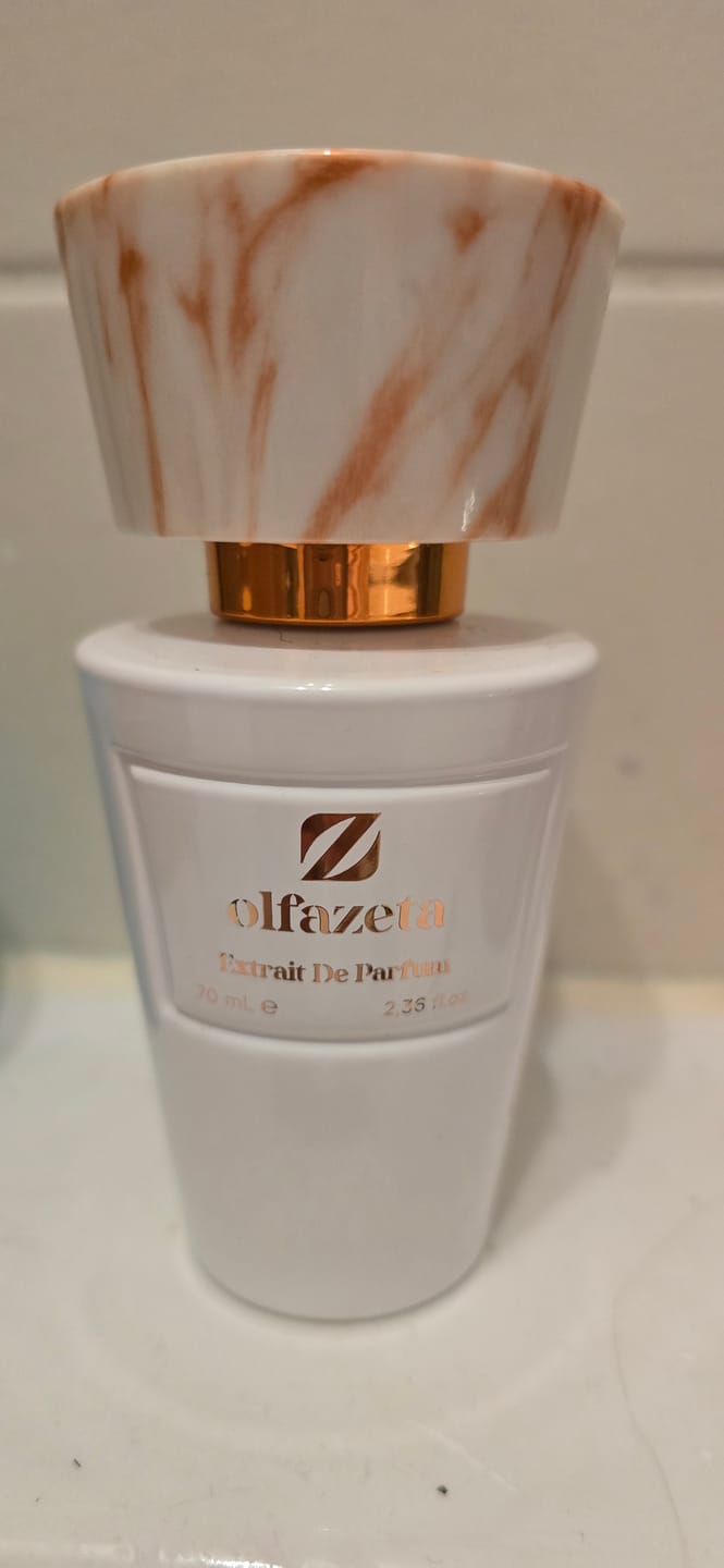 Customer photo review of Parfum Chogan N°025