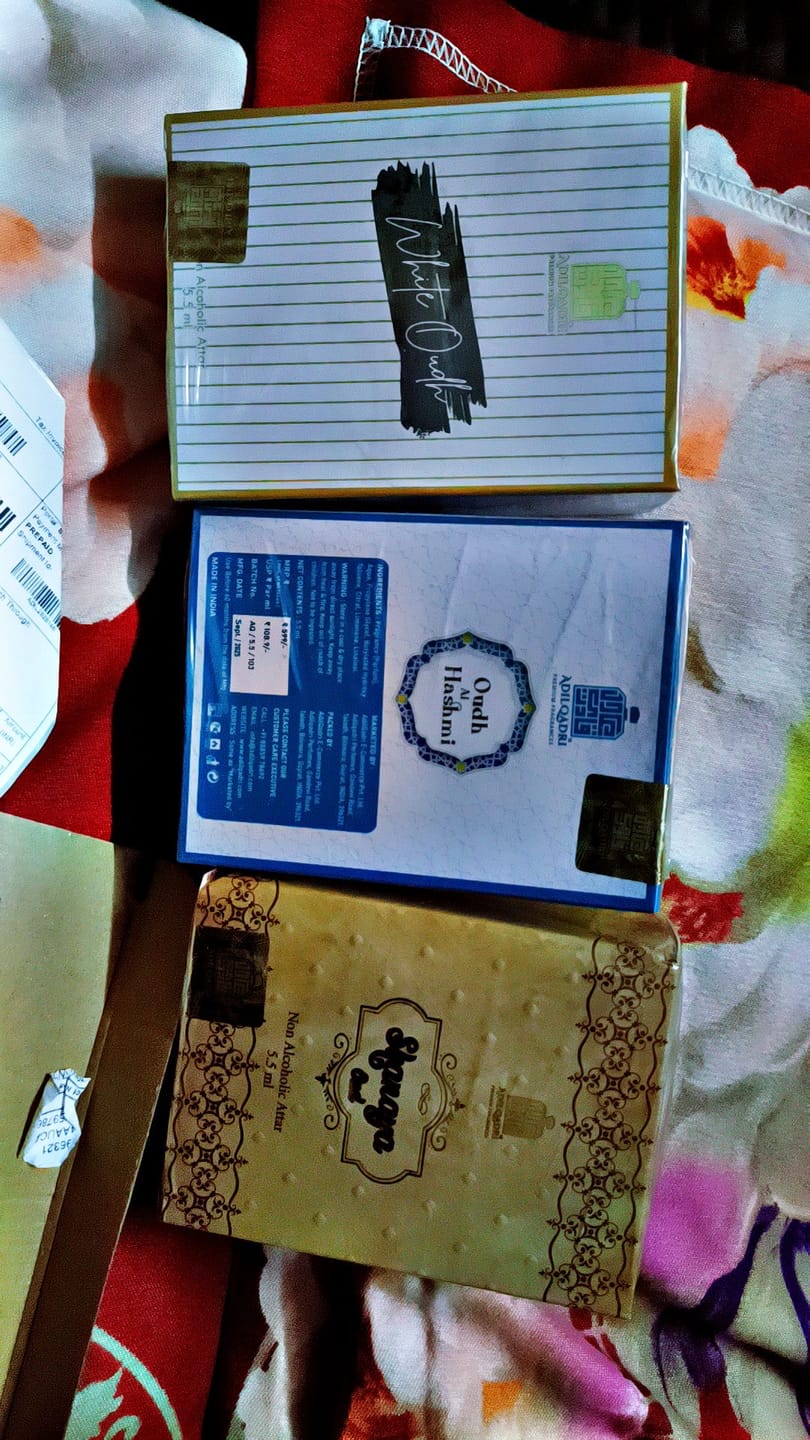Customer photo review of Shanaya Oud Luxury Attar Perfume