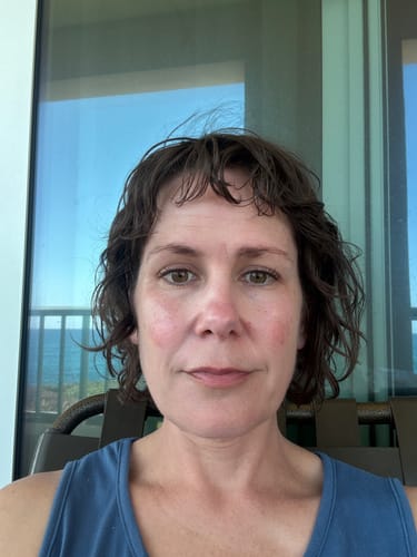 Customer photo review of ALL CAPS Starter Kit - Powder Henna Capsules