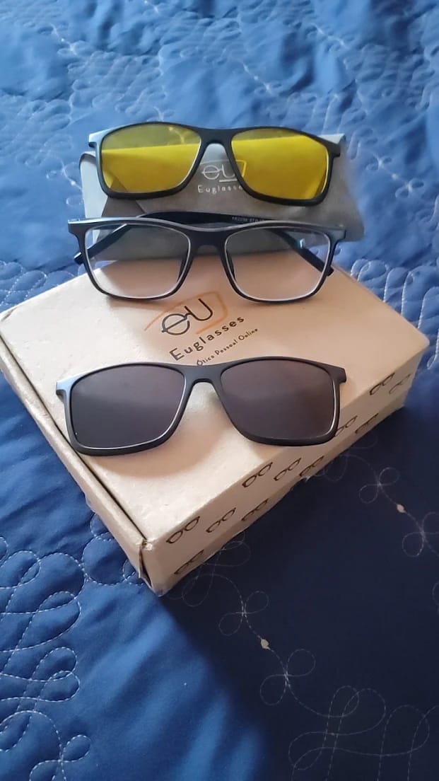 Customer photo review of Óculos Clip-on Rolf (2 Lentes)