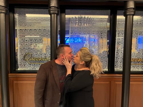 Customer photo review of JuvaBun Claw Clip Beach Waves Ponytail Extension 12''