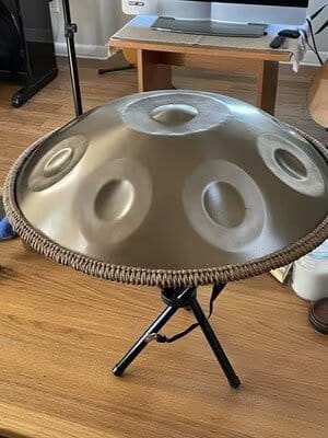 Customer photo review of Cosmos Handpan - Exquisite 9 Notes in D Minor - Golden Elegance Gift Set