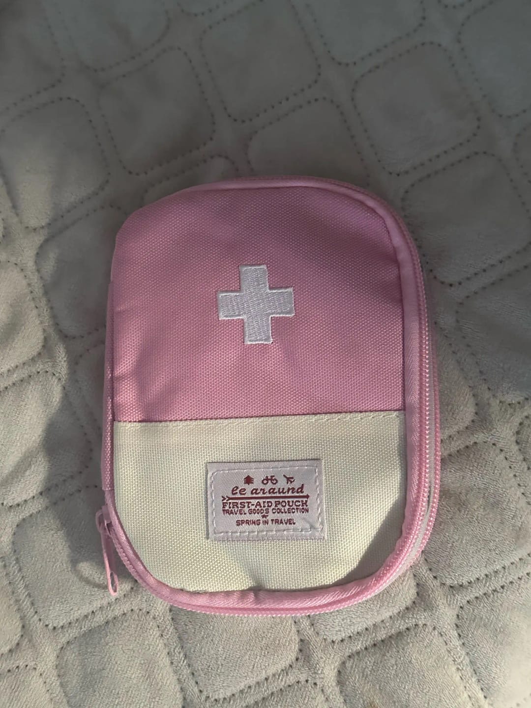 Customer photo review of Trousse Médicaments Voyage